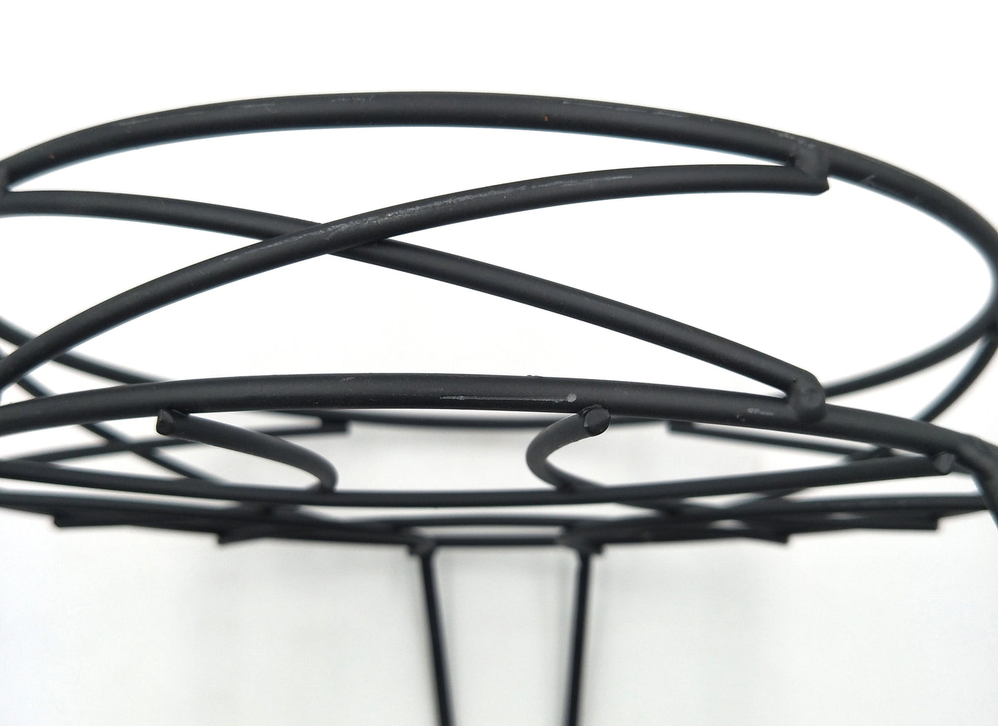 13IN  round Matte Black Metal Plant Stand